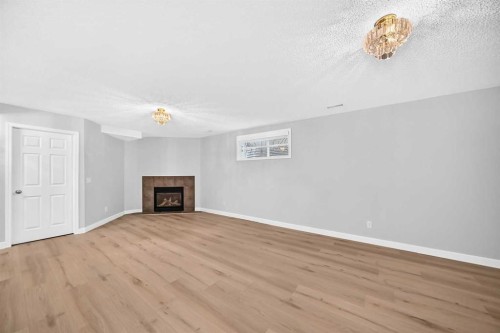 136 Bridlemeadows Common Sw, Calgary, AB 