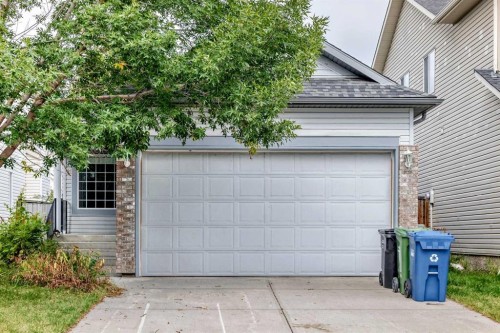 136 Bridlemeadows Common Sw, Calgary, AB 
