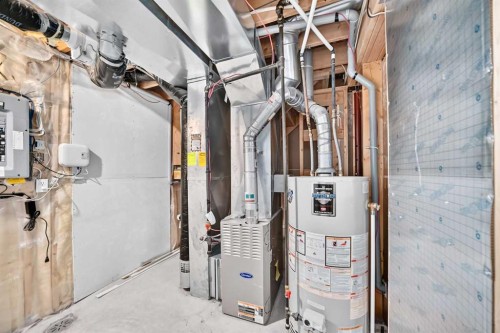 136 Bridlemeadows Common Sw, Calgary, AB 