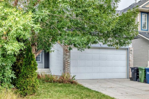 136 Bridlemeadows Common Sw, Calgary, AB 