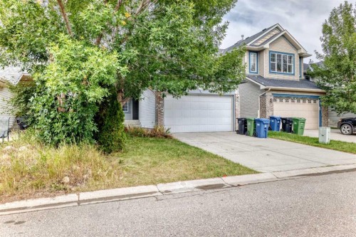 136 Bridlemeadows Common Sw, Calgary, AB 