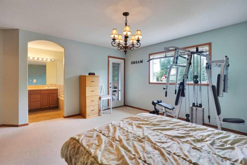 144 Hillcrest Cape, Strathmore, AB 