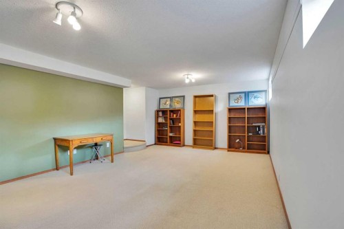 144 Hillcrest Cape, Strathmore, AB 