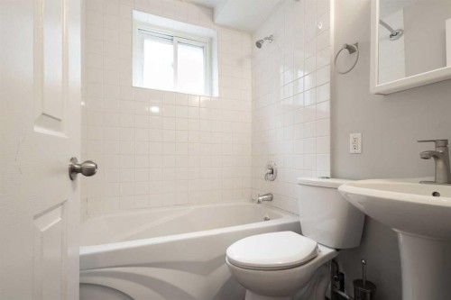128 40 Avenue Nw, Calgary, AB 