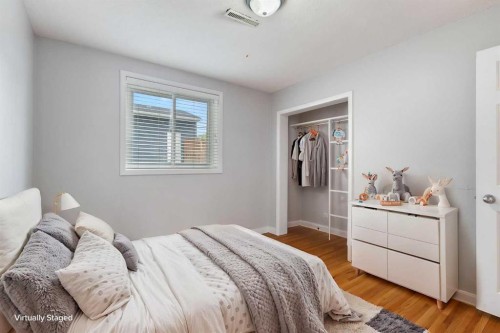 128 40 Avenue Nw, Calgary, AB 