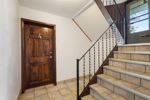 128 40 Avenue Nw, Calgary, AB 