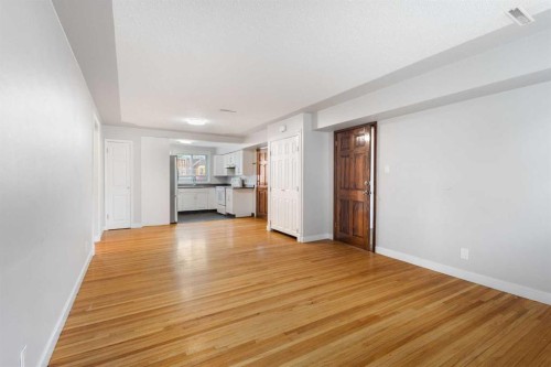128 40 Avenue Nw, Calgary, AB 