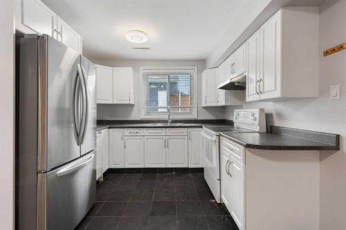 128 40 Avenue Nw, Calgary, AB 