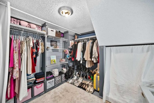 37 Falton Drive Ne, Calgary, AB 