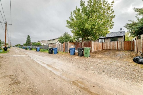 37 Falton Drive Ne, Calgary, AB 