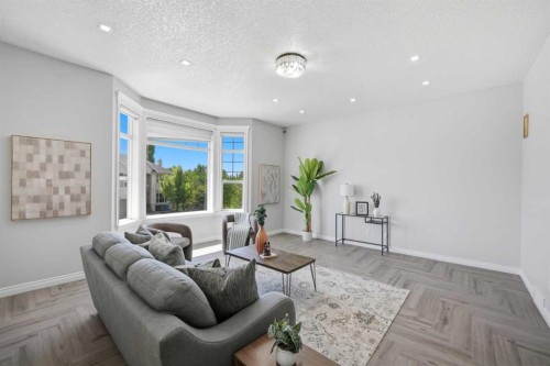 1433 Strathcona Drive Sw, Calgary, AB 
