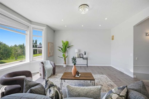 1433 Strathcona Drive Sw, Calgary, AB 