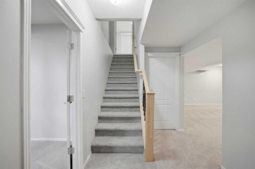 1433 Strathcona Drive Sw, Calgary, AB 