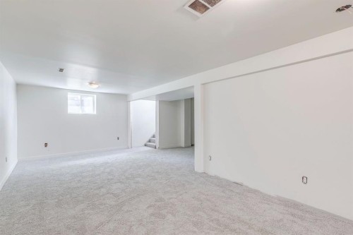 816 Avonlea Place Se, Calgary, AB 