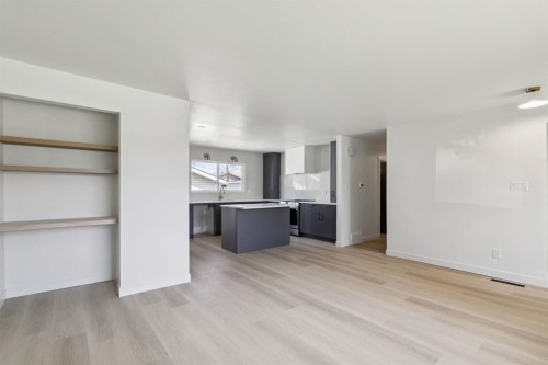 816 Avonlea Place Se, Calgary, AB 