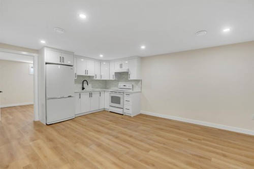 4112 13 Avenue Ne, Calgary, AB 