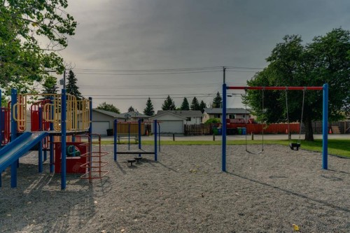 4112 13 Avenue Ne, Calgary, AB 