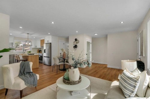 4112 13 Avenue Ne, Calgary, AB 