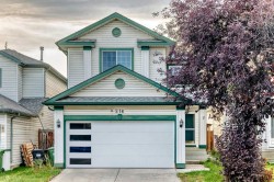 216 Mt Apex Green SECalgary, AB T2Z 3B9