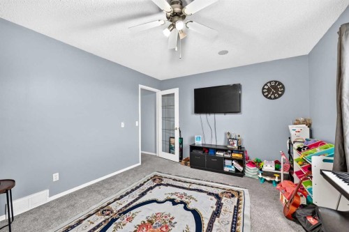216 Mt Apex Green Se, Calgary, AB 