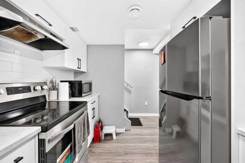 216 Mt Apex Green Se, Calgary, AB 