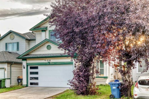 216 Mt Apex Green Se, Calgary, AB 