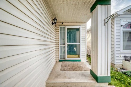 216 Mt Apex Green Se, Calgary, AB 