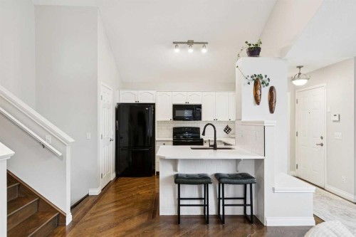 108 Elgin Manor Se, Calgary, AB 