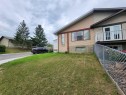 8329 Centre Street Nw, Calgary, AB 