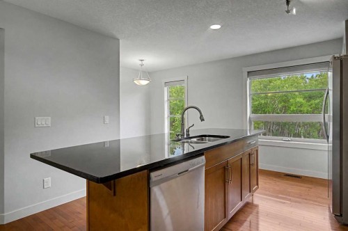 41 Aspen Hills Common Sw, Calgary, AB 