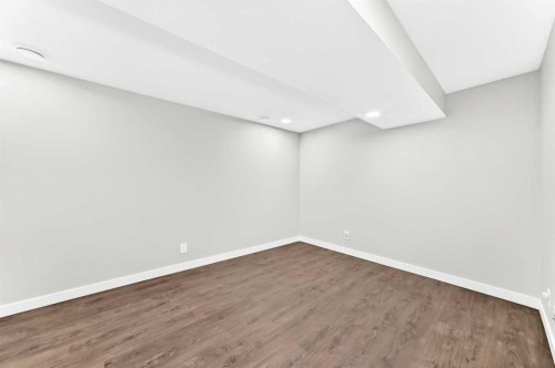 471 Livingston Way Ne, Calgary, AB 