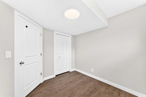 471 Livingston Way Ne, Calgary, AB 