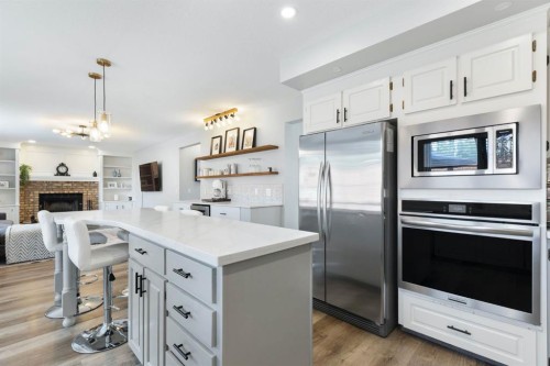 47 Canterbury Court Sw, Calgary, AB 