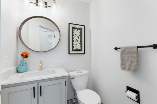 47 Canterbury Court Sw, Calgary, AB 