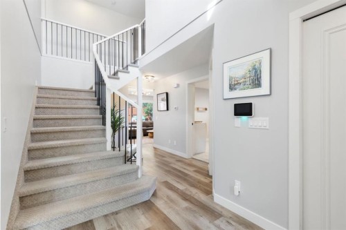 47 Canterbury Court Sw, Calgary, AB 