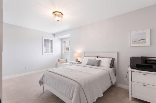 47 Canterbury Court Sw, Calgary, AB 