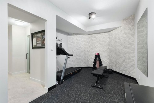 47 Canterbury Court Sw, Calgary, AB 