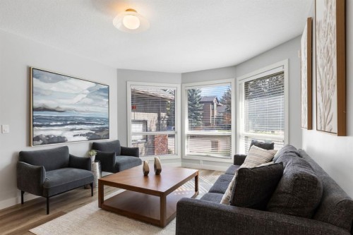 47 Canterbury Court Sw, Calgary, AB 