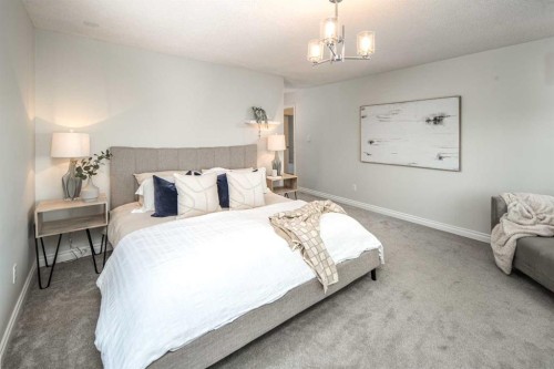 44 Stradwick Way Sw, Calgary, AB 
