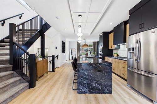 406 33 Avenue Nw, Calgary, AB 