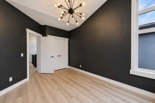 406 33 Avenue Nw, Calgary, AB 