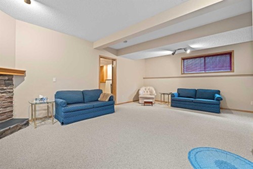 32 Country Hills Mews Nw, Calgary, AB 