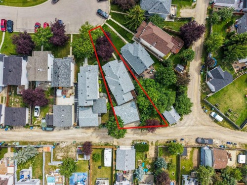 32 Country Hills Mews Nw, Calgary, AB 