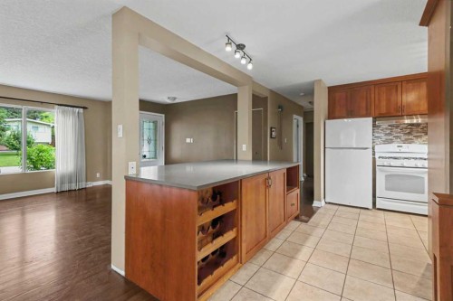 23 Arbour Crescent Se, Calgary, AB 