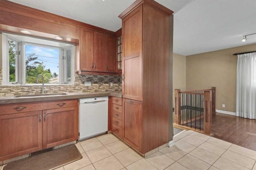 23 Arbour Crescent Se, Calgary, AB 