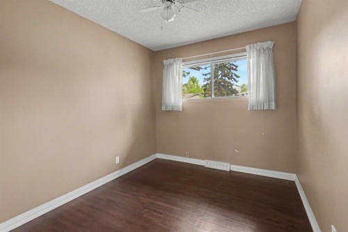 23 Arbour Crescent Se, Calgary, AB 