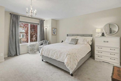 138 Hawkstone Manor Nw, Calgary, AB 