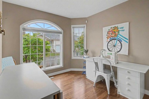 138 Hawkstone Manor Nw, Calgary, AB 