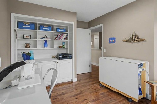 138 Hawkstone Manor Nw, Calgary, AB 