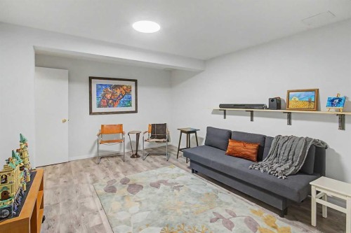 138 Hawkstone Manor Nw, Calgary, AB 
